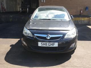 Opel Astra J