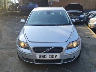 Volvo S40 2 поколение