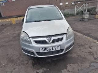 Opel Zafira 2 поколение (B)