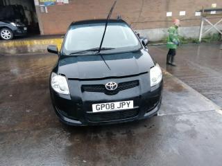 Toyota Auris 1 поколение