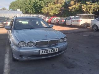 Jaguar X-Type 1 поколение