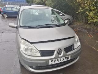 Renault Scenic 2 поколение [рестайлинг]