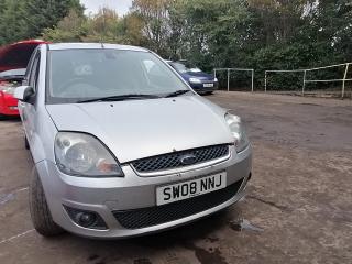 Ford Fiesta 5 поколение [рестайлинг]