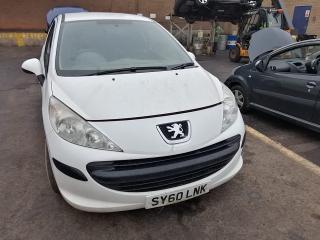 Peugeot 207 1 поколение