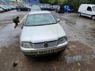 Volkswagen Bora 1 поколение