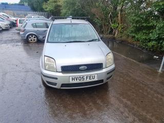 Ford Fusion 1 поколение