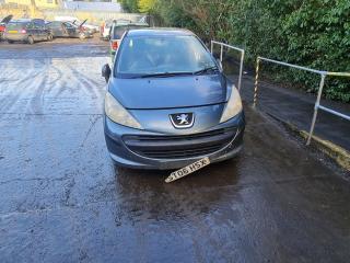 Peugeot 207 1 поколение