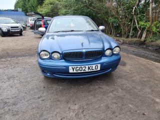 Jaguar X-Type 1 поколение X400