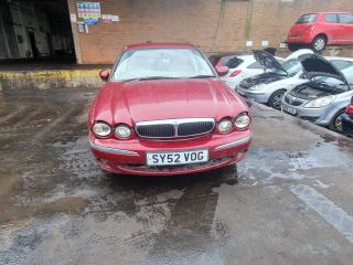 Jaguar X-Type 1 поколение X400
