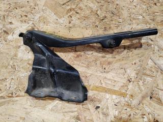 петля капота правая Audi Q5 8R 2012, 3.2 л., бензин, 8R0823302A