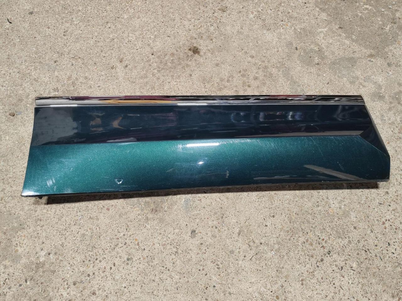 молдинг двери задней правой Volkswagen Tiguan 2 поколение 2018, 2.0 л., TFSI, 5NN854950 - фото №1