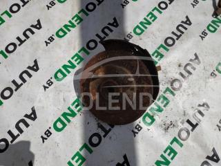 ступица передняя левая Mitsubishi Space Wagon 2 поколение (Typ N30/N40) 1995, 2.0 л., дизель, МКПП, минивэн