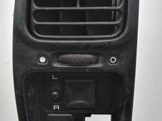 джойстик регулировки зеркал Nissan Primera P10 1995, 1.6 л., бензин, МКПП, универсал