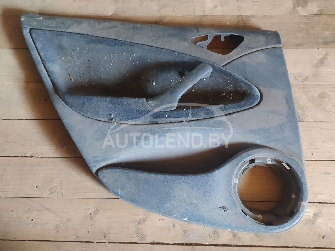 обшивка двери задняя левая Citroen C5 1 поколение 2002, 2.0 л., дизель, МКПП, хетчбэк 5 дв. - фото №1