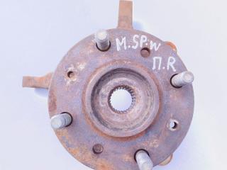 ступица передняя правая Mitsubishi Space Wagon 2 поколение (Typ N30/N40) 1997, 2.0 л., бензин, МКПП, минивэн, передний привод