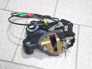 замок двери передней левой Toyota Corolla 9 поколение E120 [рестайлинг] 2004, хетчбэк 5 дв.