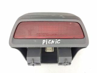 дополнительный стоп-сигнал Toyota Picnic 1 поколение 1999, 2.2 л., 3C-T, дизель, МКПП, минивэн