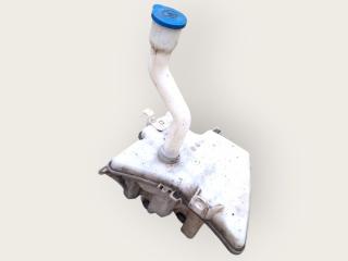 бачок омывателя Toyota Auris 1 поколение 2008