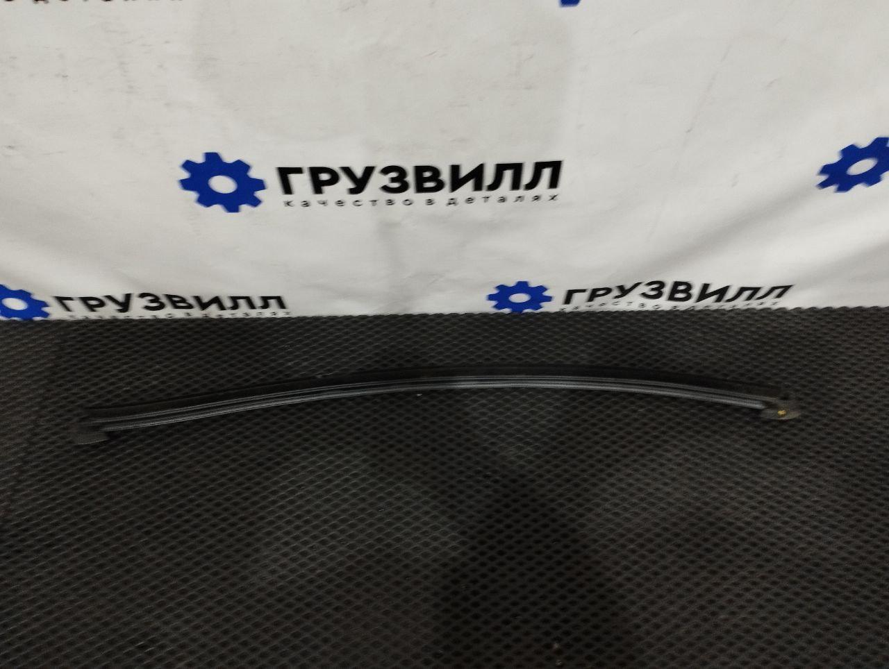 Уплотнитель стекла Volvo FH4 первое поколение (2013 - 2020), 82110669 - фото №1
