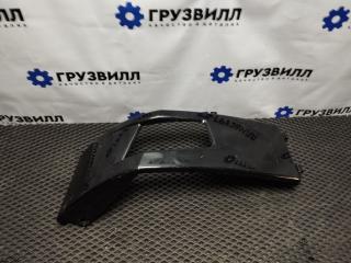 рамка фары противотуманной левой Renault T-Series 1 поколение (2013 - 2026), 82706550