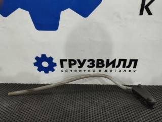 водосток капота Volvo FH5 2 (2019 - 2026), 82812164