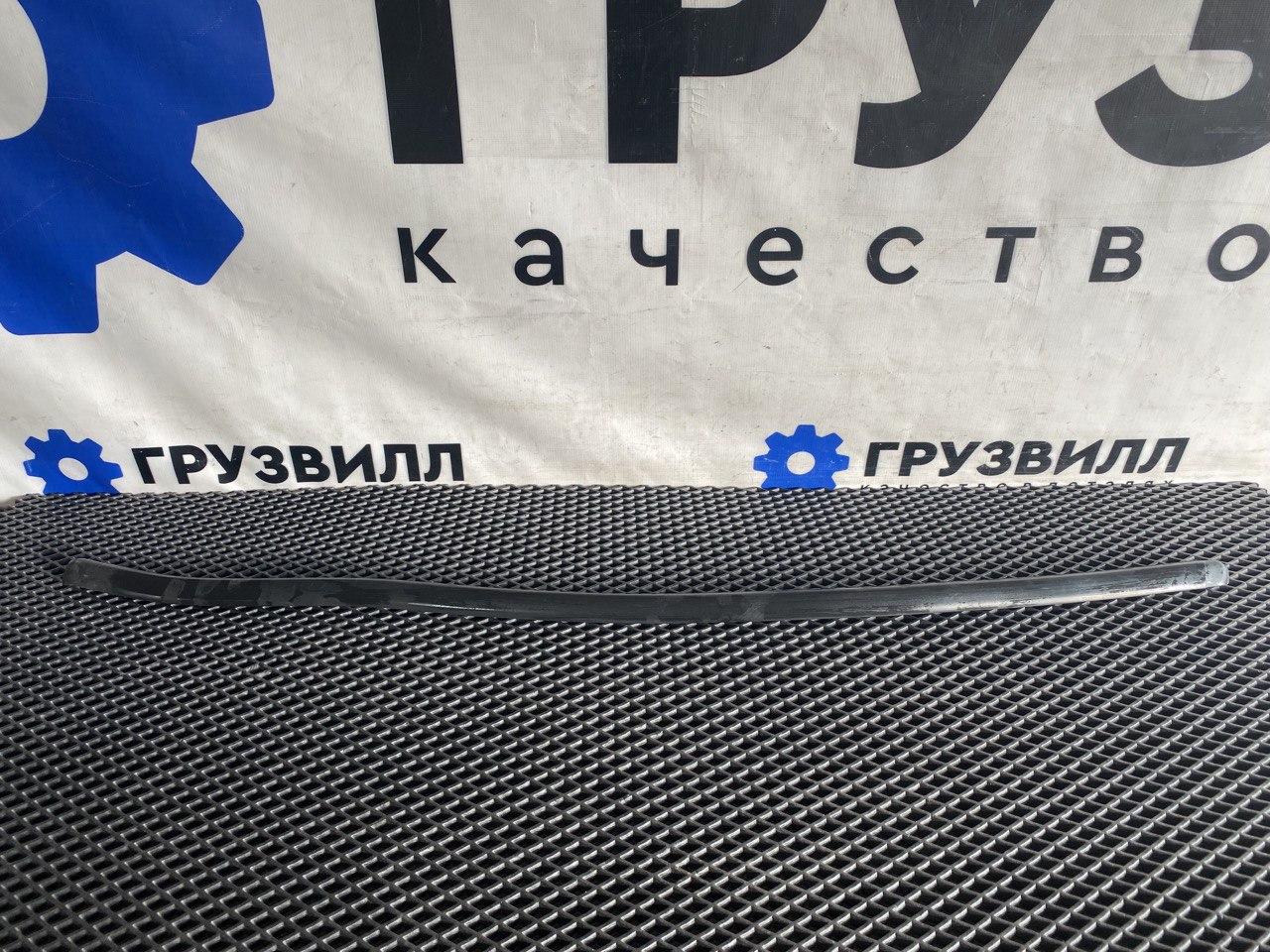 Уплотнитель стекла Volvo FH4 первое поколение (2013 - 2020), 82110669 - фото №1