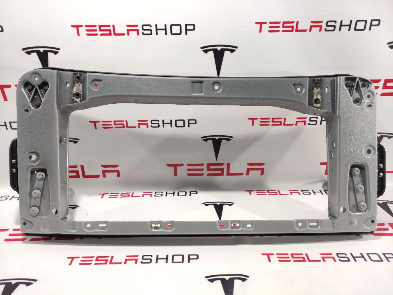 обшивка салона Tesla Model X 1 поколение 2017, 1028769-00-L, 1028783-00-L - фото №1