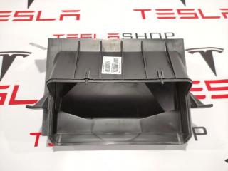 корпус салонного фильтра Tesla Model S 1 поколение 2015, 1006384-00-C
