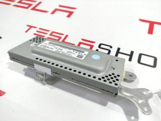 Радио FM/HD/XM Tesla Model 3 1 поколение 2019, 1079749-00-D