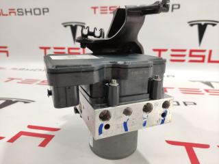 блок ABS Tesla Model 3 1 поколение 2019, 1044745-00-B, 1044746-00-A, 1103541-00-A