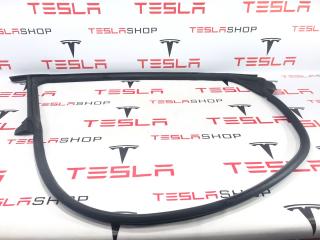 Уплотнитель проема дверного Tesla Model S 1 поколение (2012 - 2016), 6009584-00-M