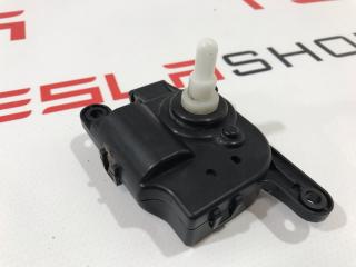 Сервопривод режимный (печки) Tesla Model S 1 поколение 2015, 1116133-00-A, 6008248, D332-GG6AA