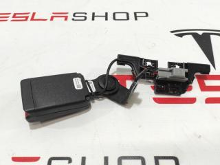 замок ремня безопасности Tesla Model 3 1 поколение 2020, 1085939-01-E