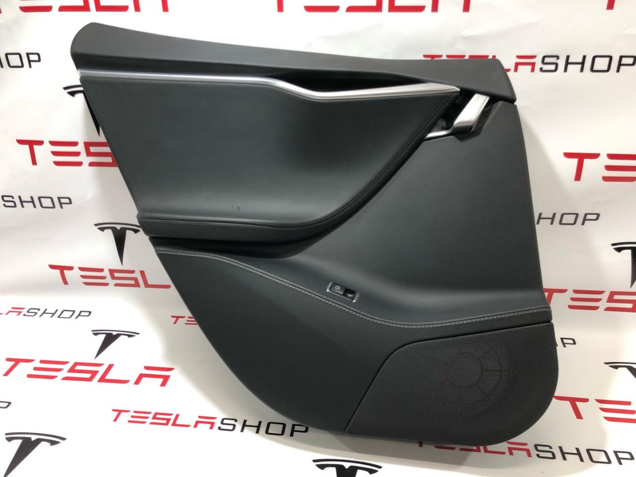 обшивка двери задняя левая Tesla Model S 1 поколение (2012 - 2016), 6006133-14-L, 1008133-00-D - фото №1