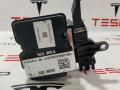 блок ABS Tesla Model S 1 поколение [2-й рестайлинг] 2022, 1044745-00-B, 1038119-00-D, 1037797-00-D, 1659474-00-A, 1620741-00-A - фото №2