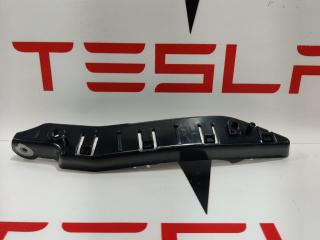 крепление бампера Tesla Model Y 1 поколение 2022, 1493771-00-B