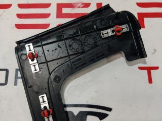 Накладка багажника внутренняя (пластик) Rivian R1T 1 поколение 2022, PT00030676, PT00032836