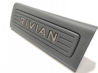 накладка на порог Rivian R1T 1 поколение 2022, PT00001399, 55641