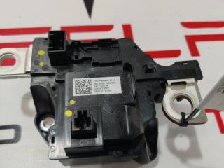 контактор высоковольтной батареи Tesla Model S 1 поколение [2-й рестайлинг] 2021, 1111111-10-F, 1556003-00-D