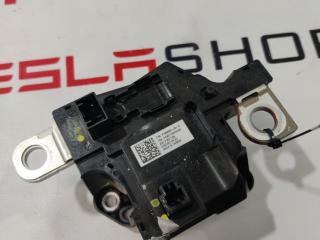 контактор высоковольтной батареи Tesla Model S 1 поколение [2-й рестайлинг] 2021, 1111111-10-F, 1556003-00-D