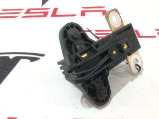 контактор высоковольтной батареи Tesla Model S 1 поколение [2-й рестайлинг] 2021, 1111111-10-F, 1613758-00-B, 1613760-00-B