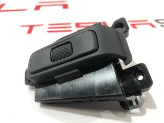 Кнопка управления на руле Rivian R1T 1 поколение 2022, PT00000910-L, PT00000913-G1, PT00000916-F