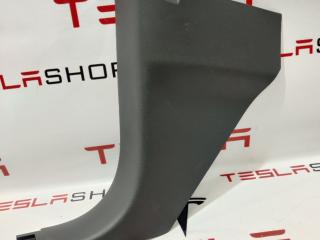 Накладка стойки А Rivian R1T 1 поколение 2022, PT00001343