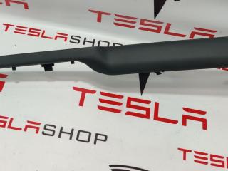 накладка на торпедо (консоль) Rivian R1T 1 поколение 2022, PT00061133-E-001, PT00000779, 2636731