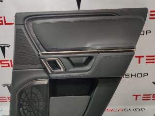 обшивка двери задняя правая Rivian R1T 1 поколение 2022, PT00001245, PT00031872, PT00001486-J