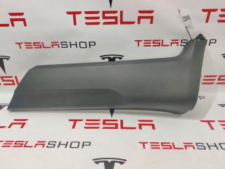 накладка на порог Rivian R1T 1 поколение 2022, PT00000327H, PT00002131H