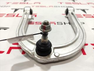 Рычаг верхний передний (подкова) Rivian R1T 1 поколение 2022, PT00001857