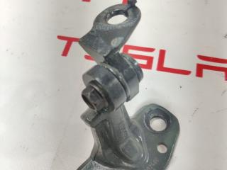 петля двери Rivian R1T 1 поколение 2022, PT00002400