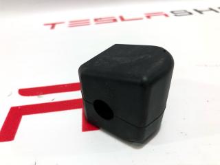 Демпфер крышки багажника Rivian R1T 1 поколение 2022, PT00002963