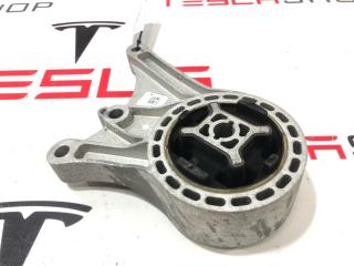 кронштейн двигателя Rivian R1T 1 поколение 2022, PT00155838-D, PT00043514-F, PT00046119-F, PT00043513-F, PT00002848-J